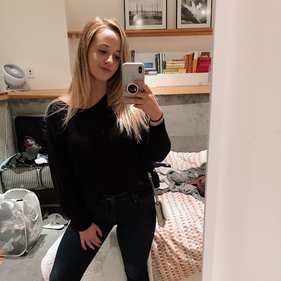 Meet your Posher, Sam - Picture 5 of 7